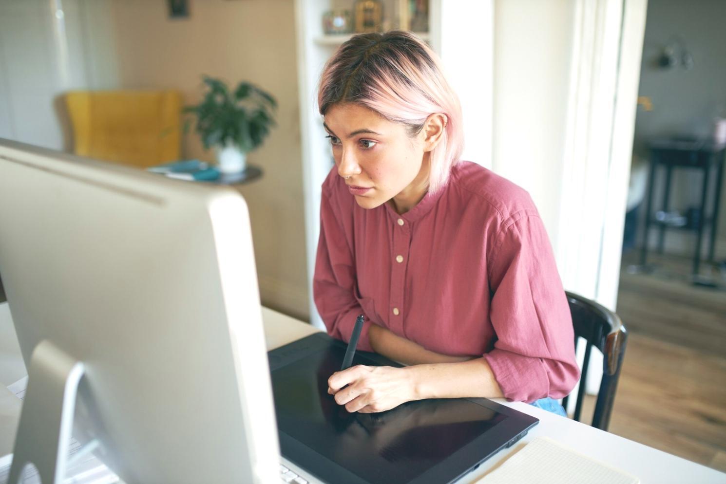 Teilnehmer arbeiten gemeinsam an Smart-City-Projekten